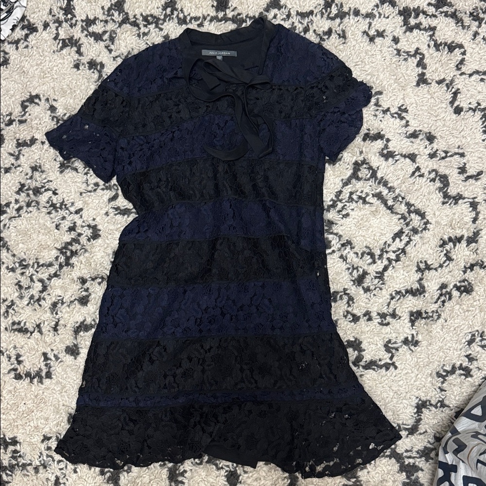 Julia Jordan Black and Blue Lace Mini Dress